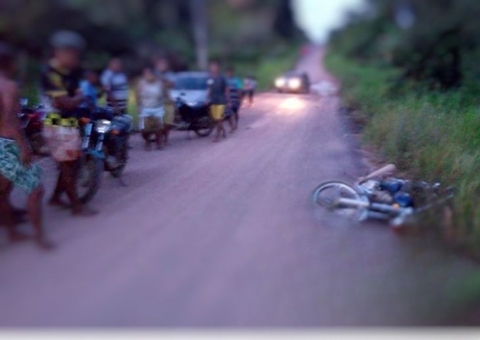 Buraco em estrada pode ter causado acidente fatal de vaqueiro no Amazonas