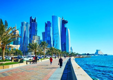 Legislação dura do Catar é cumprida quando convém, dizem moradores