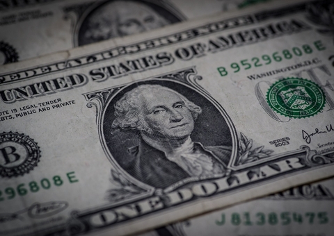 Dólar tem forte queda e Bolsa dispara com dados fortes da economia brasileira