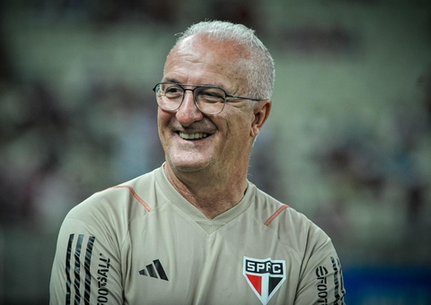 Dorival quer diminuir elenco do São Paulo em quase 40% para 2024