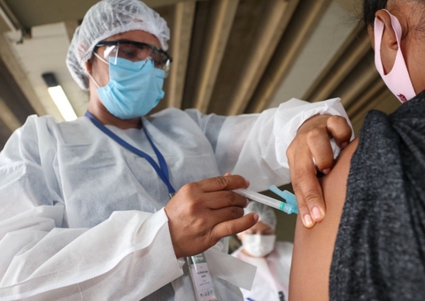 Amazonas já aplicou 259.439 doses de vacina contra Covid-19