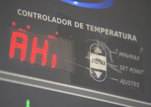 Pane elétrica em refrigerador 'estraga' 229 doses de vacina contra Covid 