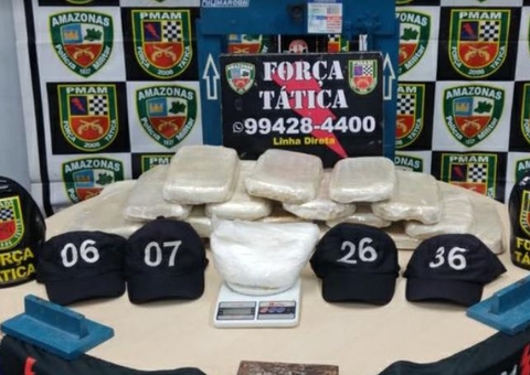 Homem deixa porta aberta e PM descobre laboratório de drogas em Manaus