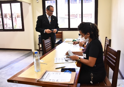 Mais de 1,2 mil candidatos realizaram a prova do concurso da Semsa