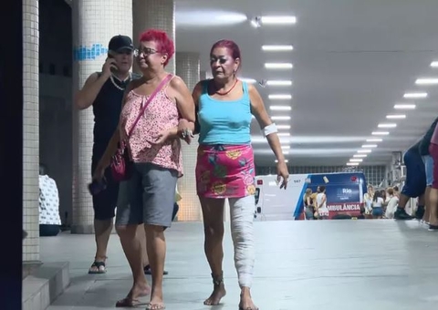 Mulher imprensada por carro alegórico da Tuiuti é ex-chacrete