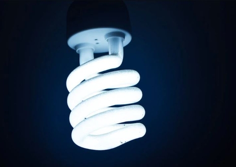 Cinco bairros de Manaus e dois ramais na AM-010 ficam sem energia nesta quinta-feira