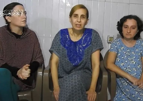 Em vídeo, reféns sequestradas pelo Hamas imploram para serem resgatadas