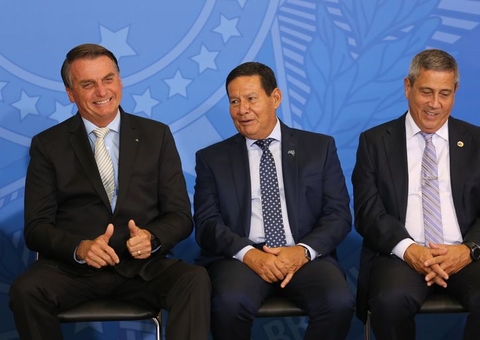 Governo muda regra e permite aumento de salários de Bolsonaro e Mourão 