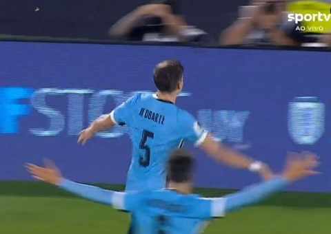 De virada, Uruguai supera Colômbia e assume vice-liderança