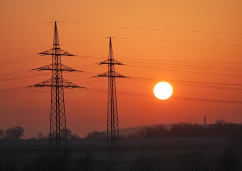 Bairros em Manaus e ramal na AM-010 ficam sem energia nesta segunda-feira