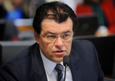 Braga tenta censurar nova pesquisa, mas tem pedido barrado no TRE 