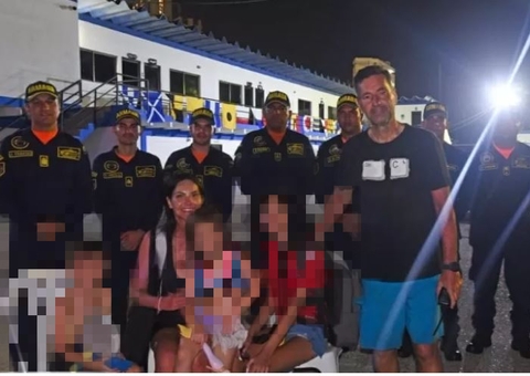 Brasileiros são resgatados após passarem 9 horas à deriva no mar do Caribe