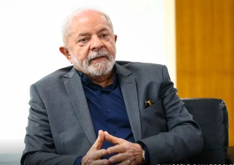Lula tem hemorragia intracraniana e é internado