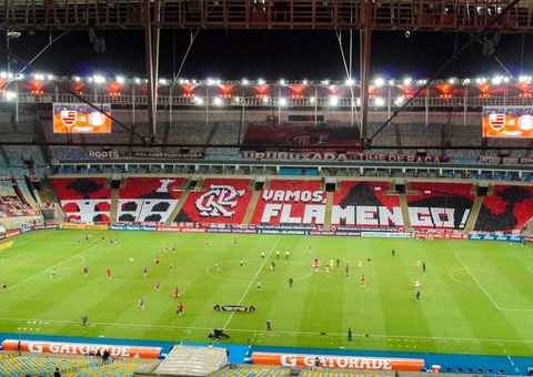 Flamengo goleia La Calera no Maracanã