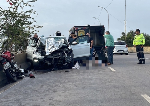 Homem que matou mototaxista sobre viaduto ofereceu R$ 10 mil de suborno para testemunha do acidente