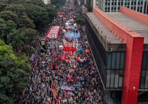 São Paulo e mais capitais registram multidão em atos contra Bolsonaro