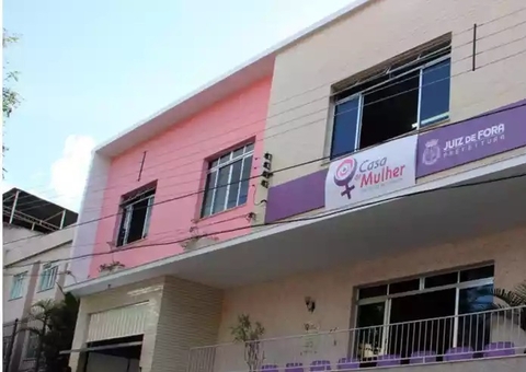 Adolescente de 17 anos denuncia estupro enquanto dormia em quarto de hotel