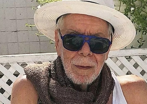 Manoel Carlos está sob cuidados médicos, diz equipe