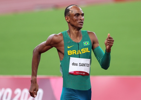 Alison dos Santos é bronze nos 400m com barreiras em Tóquio