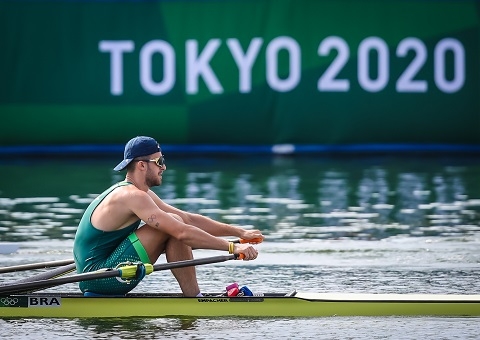 Remador Lucas Verthein é eliminado na semifinal das Olimpíadas