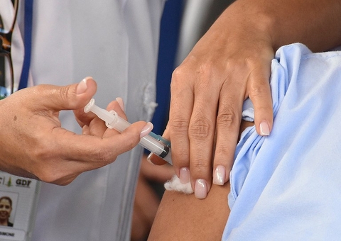 Anvisa decide se aprova novas vacinas contra covid e subvariantes