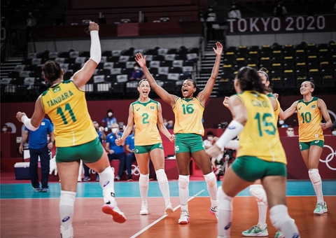 Fê Garay brilha e Brasil vence República Dominicana no vôlei das Olimpíadas