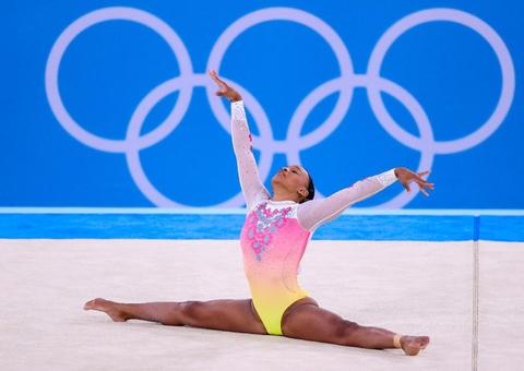 Após fazer história, Rebeca Andrade se despede de Tóquio: 'muito grata'