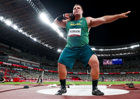 Olimpíadas: Darlan Romani fica em 4º no arremesso de peso