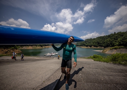 Isaquias Queiroz avança direto à semifinal dos C1 1000 m nas Olimpíadas