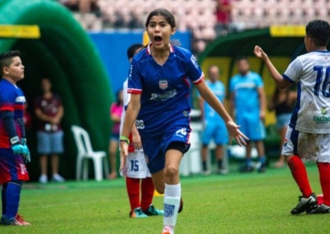 Participação feminina no futebol de base amazonense é 1000% maior em 2024