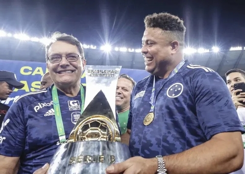 Pedro Lourenço oficializa compra do Cruzeiro SAF junto a Ronaldo