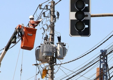 Moradores de bairros e ramais vão ficar sem energia nesta quarta-feira em Manaus