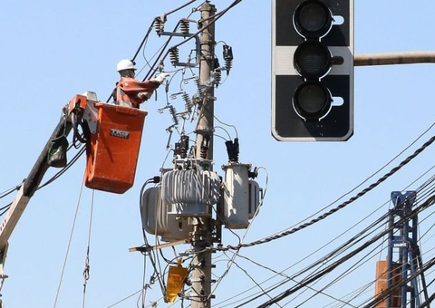 Terça-feira de carnaval terá três bairros sem energia em Manaus