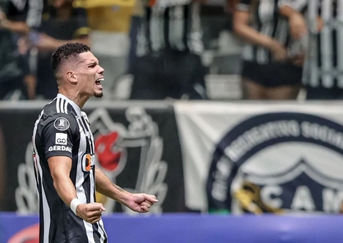 Paulinho se isola como 3º maior artilheiro do Atlético-MG na Libertadores