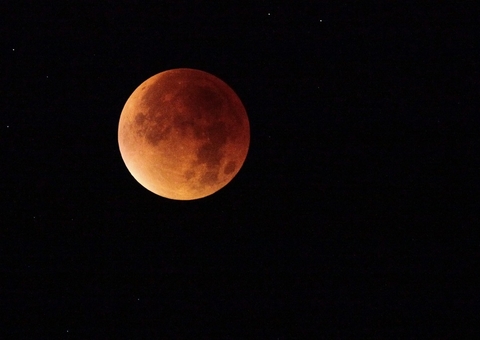 Brasil poderá ver 1º eclipse lunar do ano nesta semana