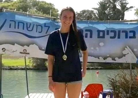 Nadadora de 22 anos morre em confronto na guerra em Israel