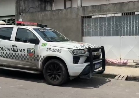 Ao vivo: Homem morre eletrocutado enquanto consertava forro em casa em Manaus