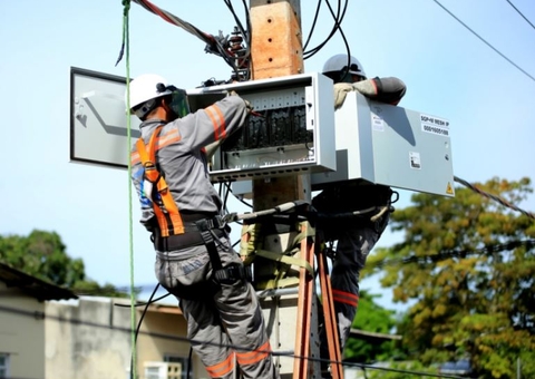 Quatro bairros de Manaus devem  ficar sem energia nesta  terça-feira