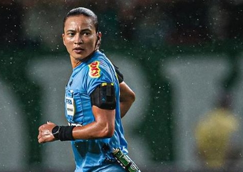 Edina Alves é escalada para apitar a semifinal da Copa feminina
