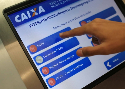 Trabalhadores tentam sacar FGTS e descobrem que empresas não fizeram depósitos