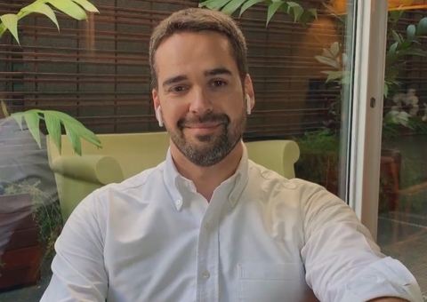 Eduardo Leite renuncia ao cargo de governador do RS