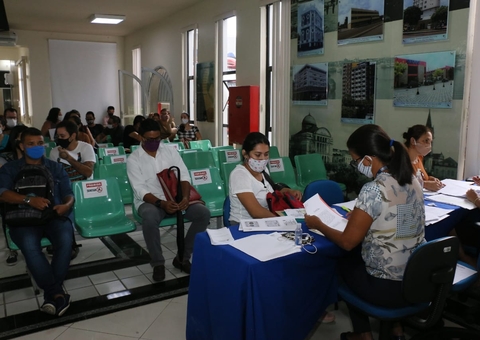  Seduc convoca 609 profissionais para atuação em Manaus e no interior do AM