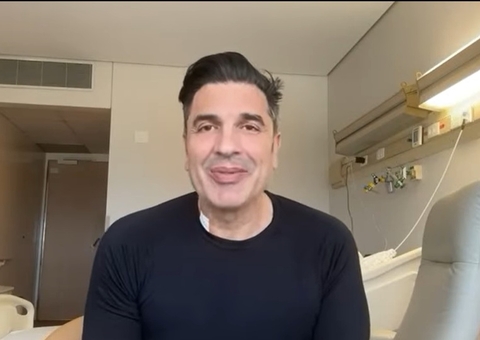 Edu Guedes se emociona em primeira aparição após cirurgia; vídeo