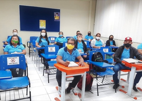 Sesc oferece 60 bolsas integrais para a Educação de Jovens e Adultos no Amazonas