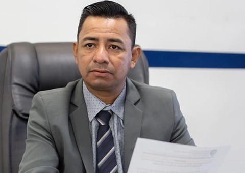 Irmão de vereador é feito refém com 2 crianças durante assalto à flutuante no Amazonas