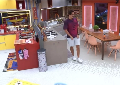 Eliezer 'fofoca' para brothers tempo recorde de Gustavo na prova do líder