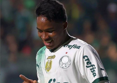 Abel vive dilema com Endrick após bons minutos do jovem e lesão de Dudu