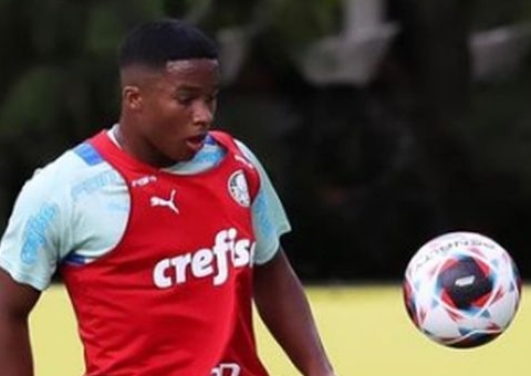 Papo com Vini Jr ajuda Endrick a lidar com pressão por gols no Palmeiras