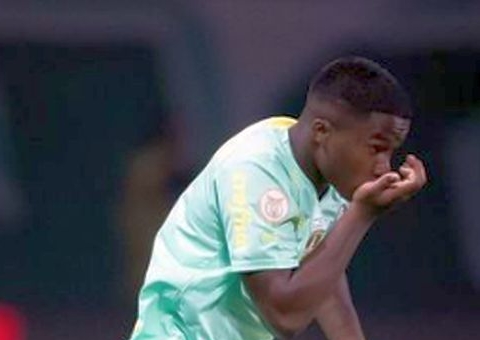 Palmeiras recebe quase R$ 100 milhões de Endrick