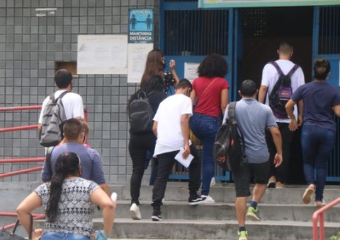 Enem tem hoje segundo dia de reaplicação de provas no Amazonas